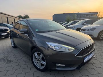 Ford Focus - 1
