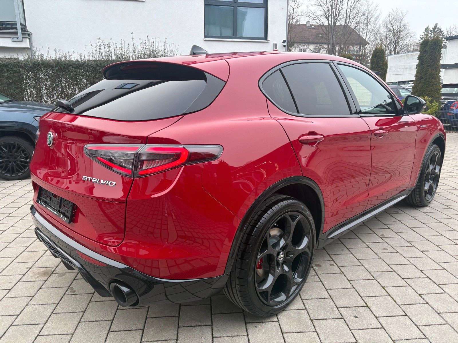 Alfa Romeo Stelvio - Bild 2