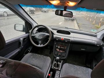 2003 Mercedes-BENZ VANEO — миниатюра 11