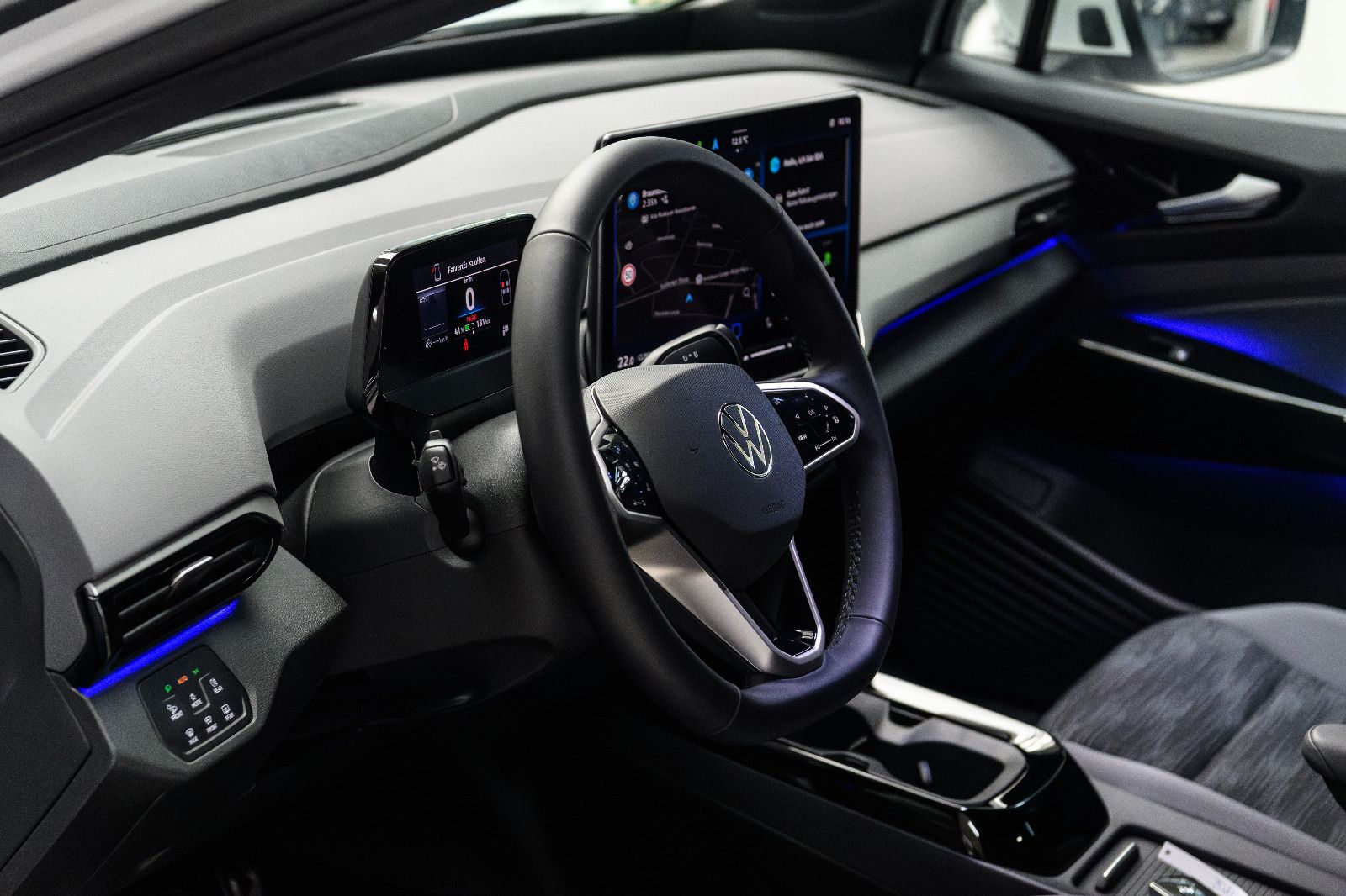 Fahrzeugabbildung Volkswagen ID.4 Pro IQ-LED+AHK+360°KAM+KEYLESS+WÄRMEP+DCC