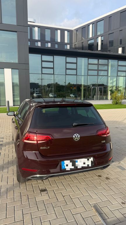 Image of Volkswagen Golf