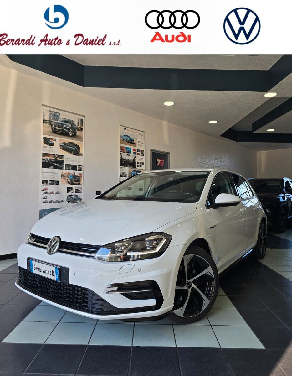 Volkswagen Golf 2.0 TDI R Line
