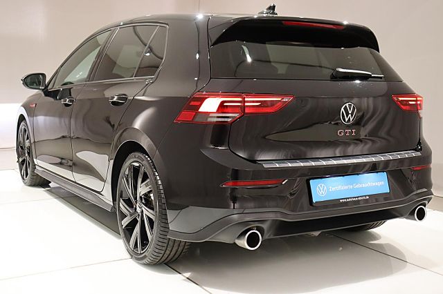 Golf GTI 2.0 TSI ACC KAMERA NAVI PANORAMA SPORTF