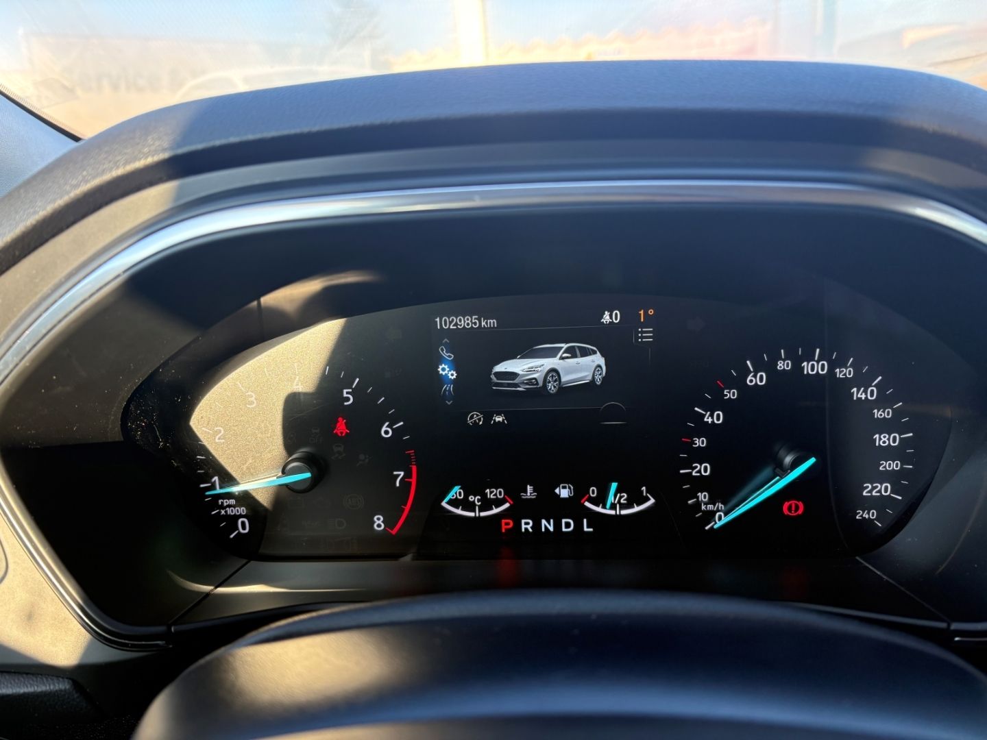 Fahrzeugabbildung Ford Focus Turnier Active BeheizbareWWS Navi LED Appl