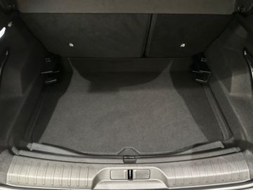 Bild 27 Alfa Romeo Junior Ibrida 1.2 VGT 48V-Hybrid 100 kW Speciale