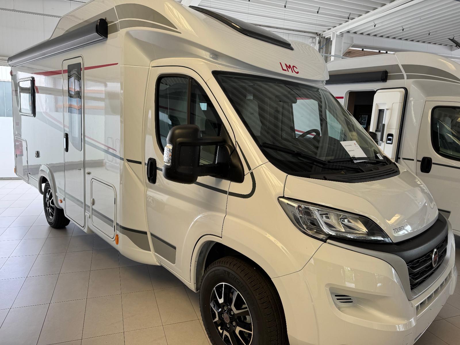 LMC Tourer Lift H630 Markise Tourer Paket
