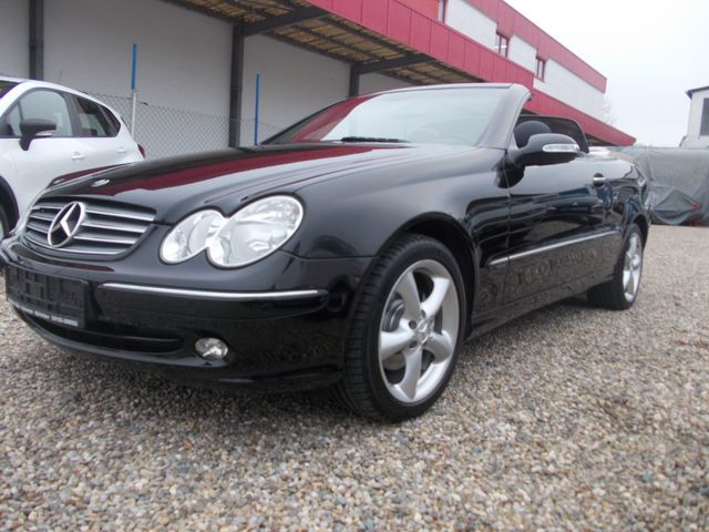 Mercedes-Benz CLK 200 Harman Kardon, Leder, Navi, Automatik