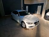 BMW F30 318d LIM. AUTOMATIK-WENIG KM-TOP ZUSTAND - BMW 3 Series: F30