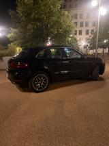 Porsche Macan S S - Porsche Macan Gebrauchtwagen in München
