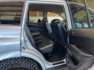 Ssangyong Kyron  Xdi 4x4 *KLIMAAUTOMATIK*LEDER*TÜV-102025