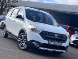 Dacia Lodgy Stepway Plus NAVI R-KAMERA 6-GANG - Dacia Lodgy: Stepway Plus