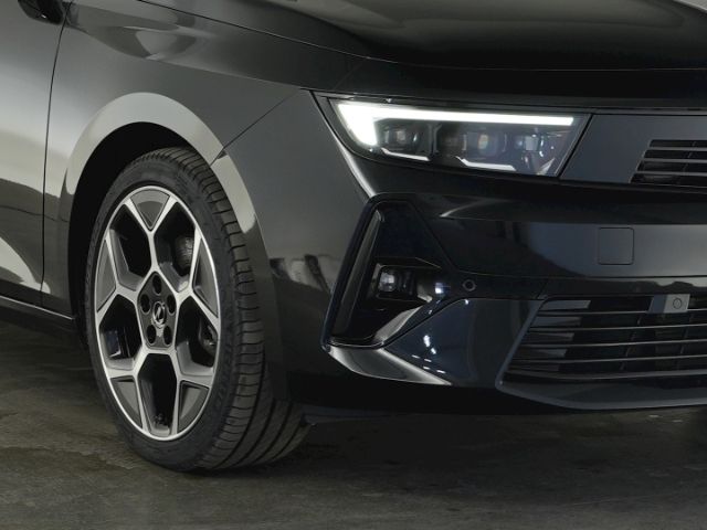 Astra L ST ULTIMATE AT+NAVI+360 GRAD KAMERA+SCHI