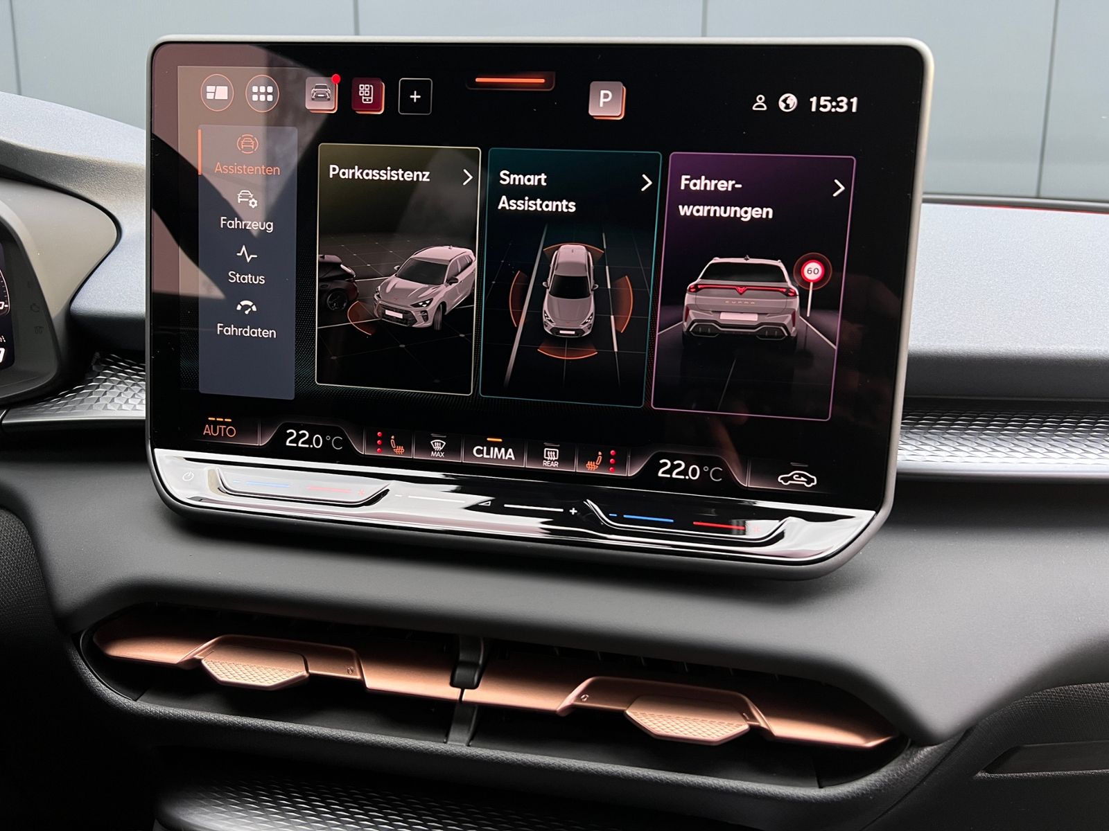 Fahrzeugabbildung CUPRA Terramar VZ 2.0 TSI DSG 4Drive *Garantie, AHK, D