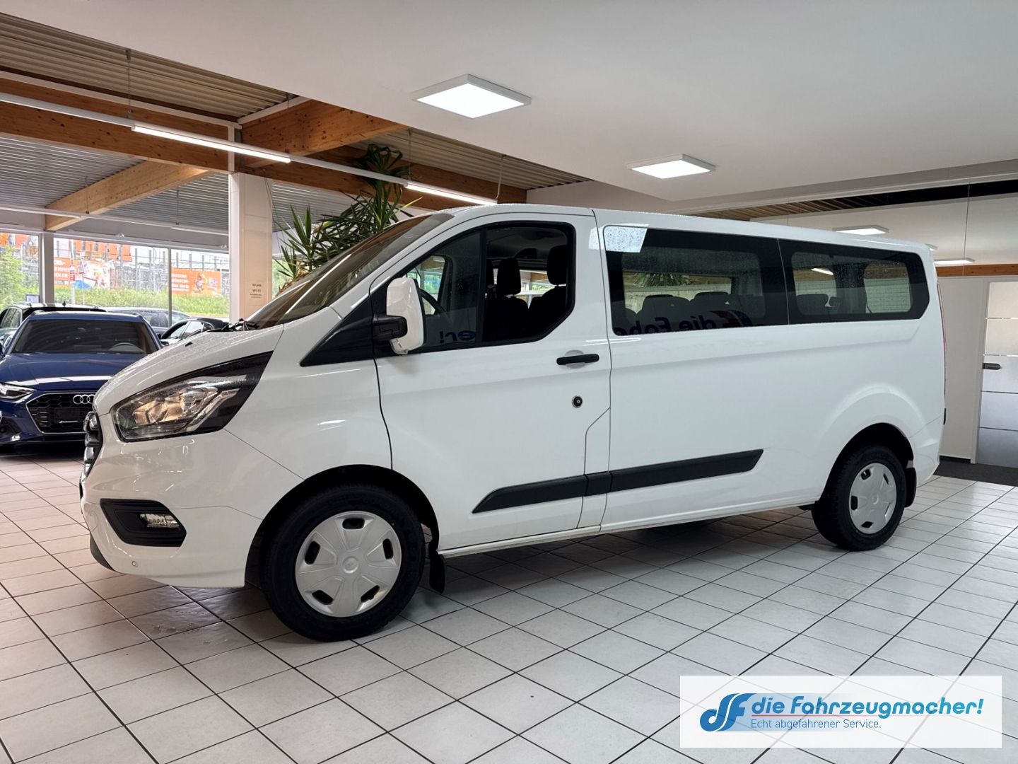 Fahrzeugabbildung Ford Transit Custom 320 L2 Trend 2.0 TDCi EU6d Dyn. K