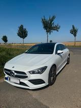 Mercedes-Benz Mercedes Benz CLA200 Shooting Brake AMG Line - Mercedes-Benz CLA 200 Shooting Brake: Limousine