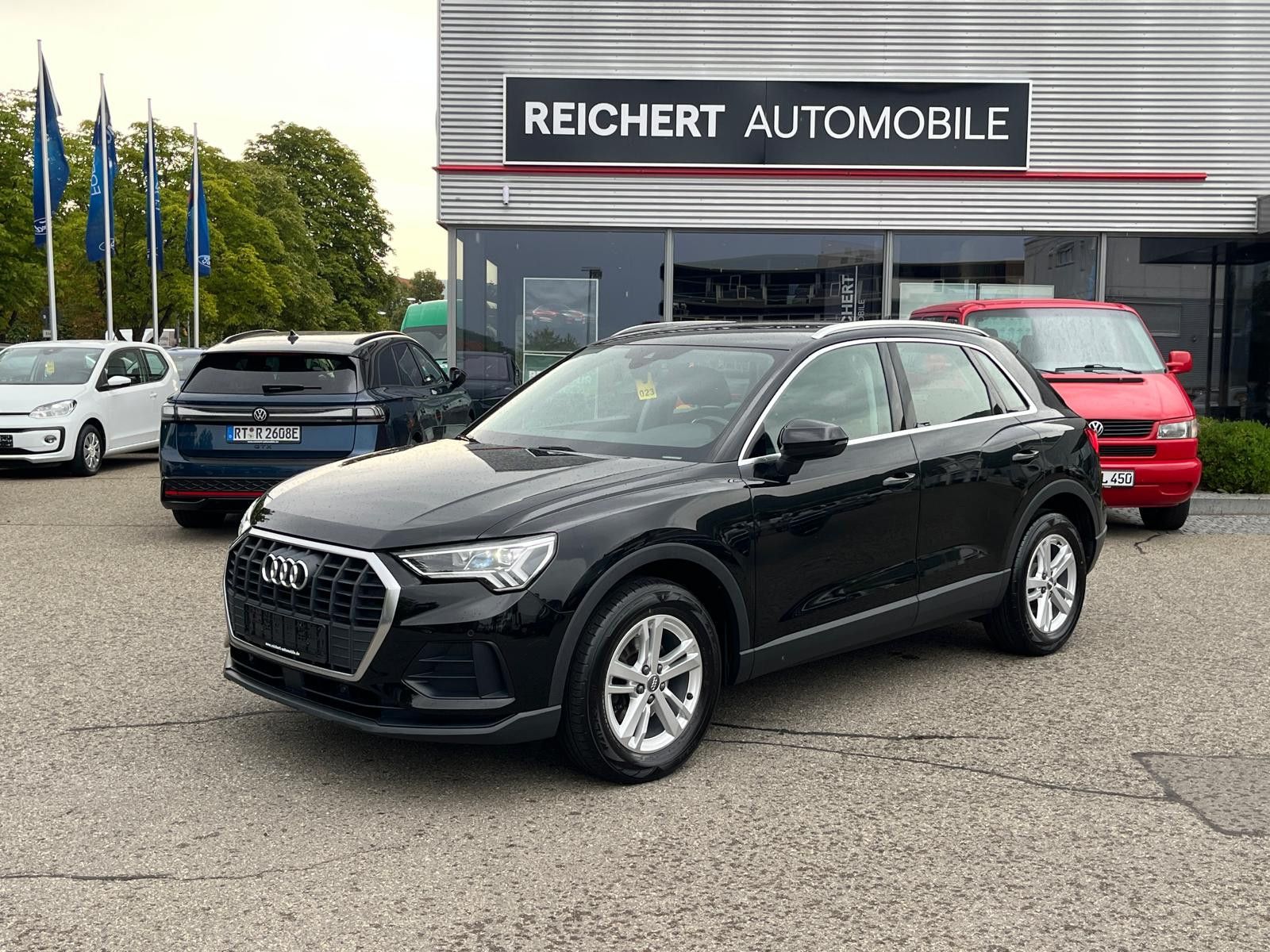Audi Q3 - 1