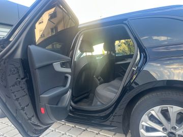 Audi A4 - 12