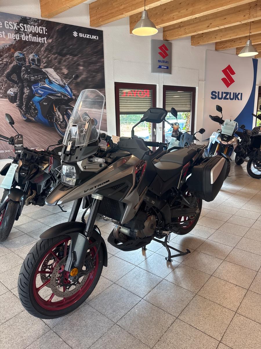 Suzuki V Strom DL 1050  Traveller Junge Gebrauchte
