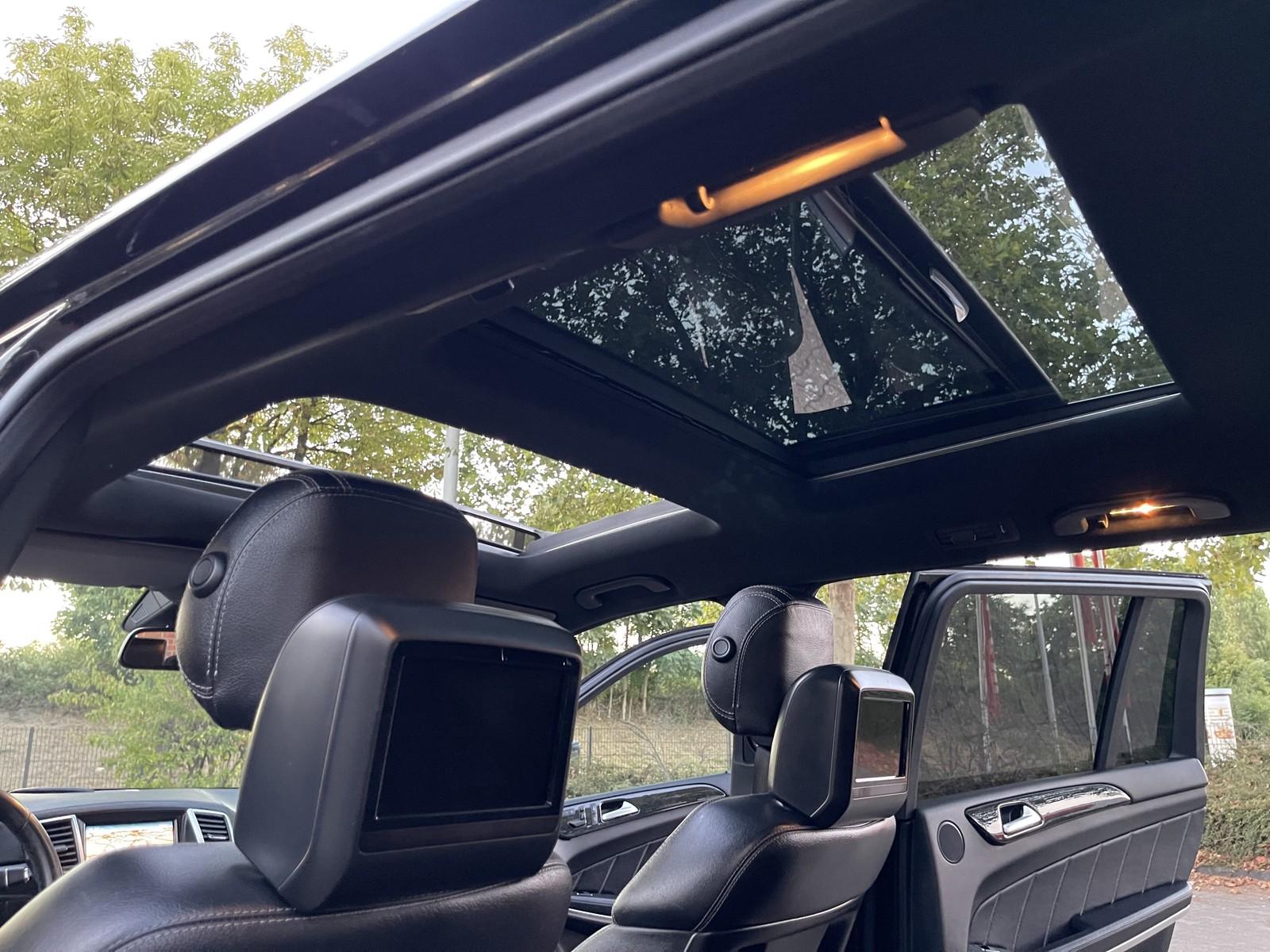 Mercedes-Benz Classe GL 350 BlueTEC 4Matic | 258 ch | BVA | 7 places | Toit panoramique | Suspension pneumatique | Cuir | GPS