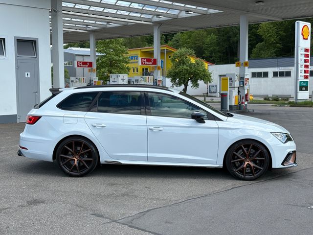 Leon ST Cupra R 300 4D *PANODACH+SONDERMODELL*