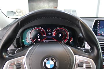 BMW 740 - 9