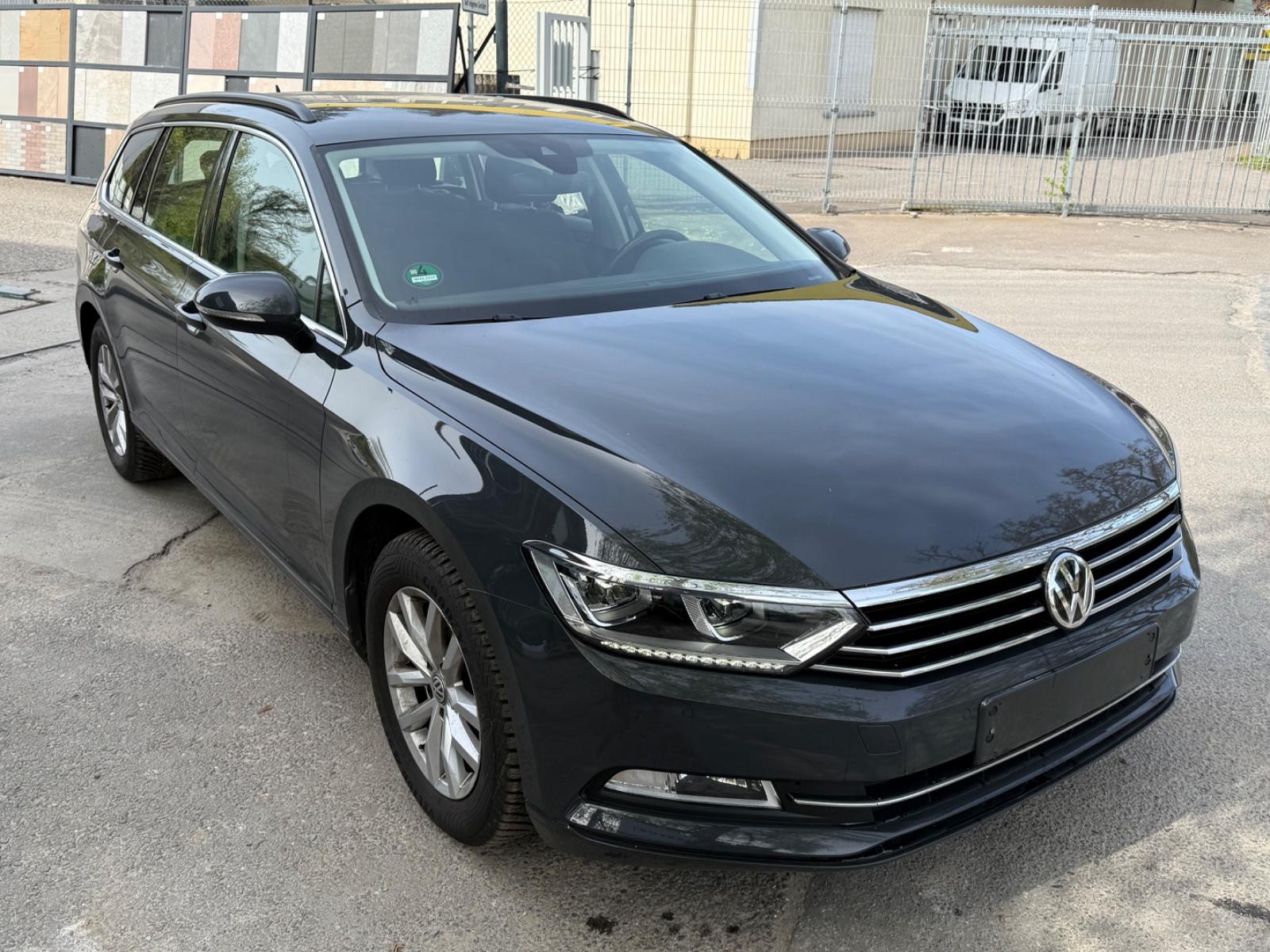 Volkswagen Passat 2.0 TDI SCR DSG NAVI KAMERA SHZ KLIMAAUTO