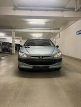 Peugeot 206 TÜV Neu - Peugeot 206 in Karlsruhe