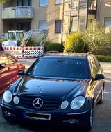 Mercedes-Benz E 220 CDI T AVANTGARDE Avantgarde Sport  - Mercedes-Benz E 220: Cdi Sport