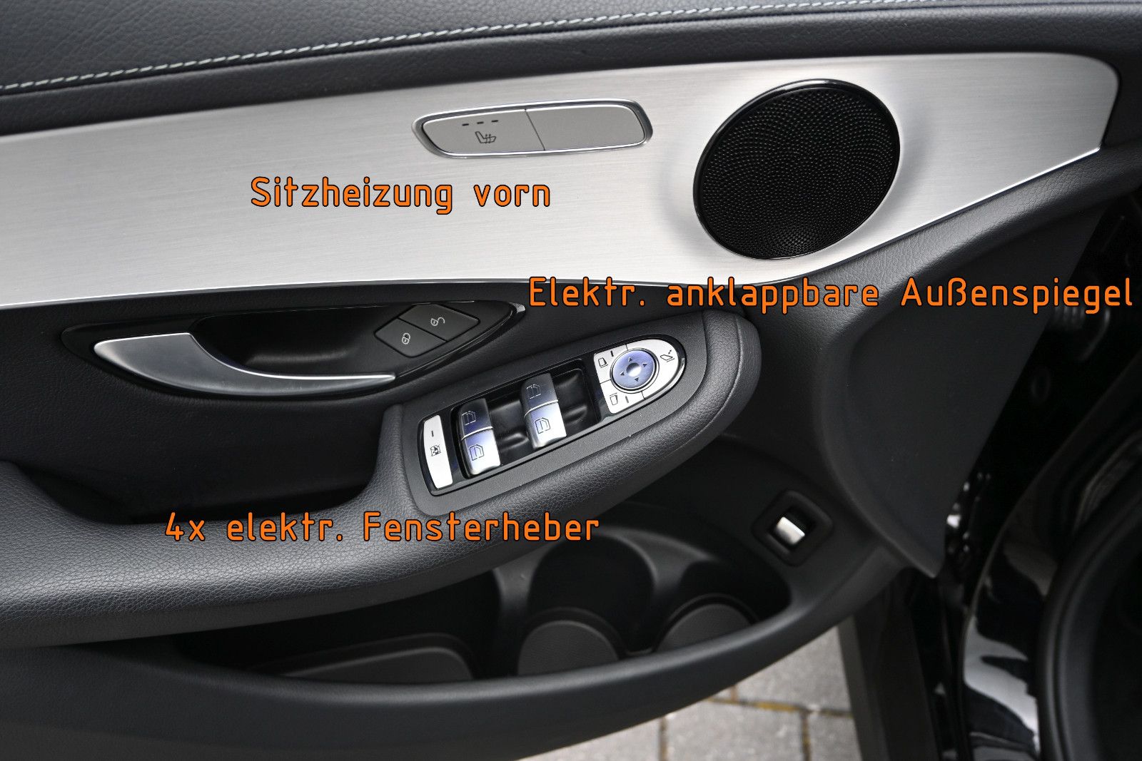 Fahrzeugabbildung Mercedes-Benz GLC 300 d 4M. Coupé NIGHT °ACC°AHK°360°STANDHEIZ