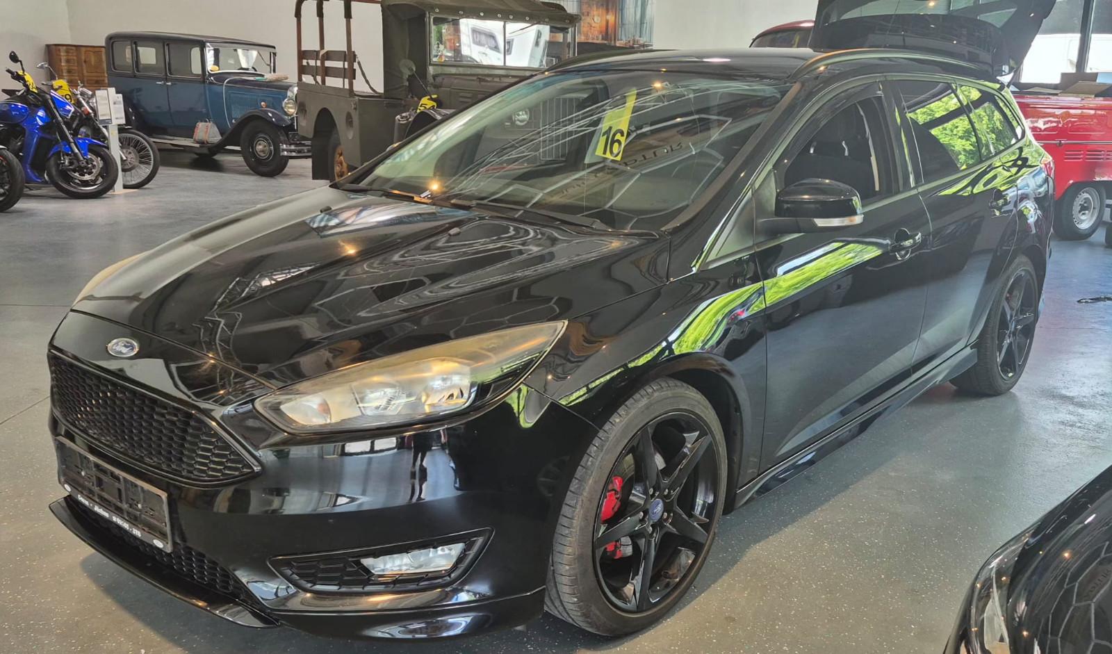 Ford Focus EcoBoost Turnier, Klima, Navi, Scheckheft
