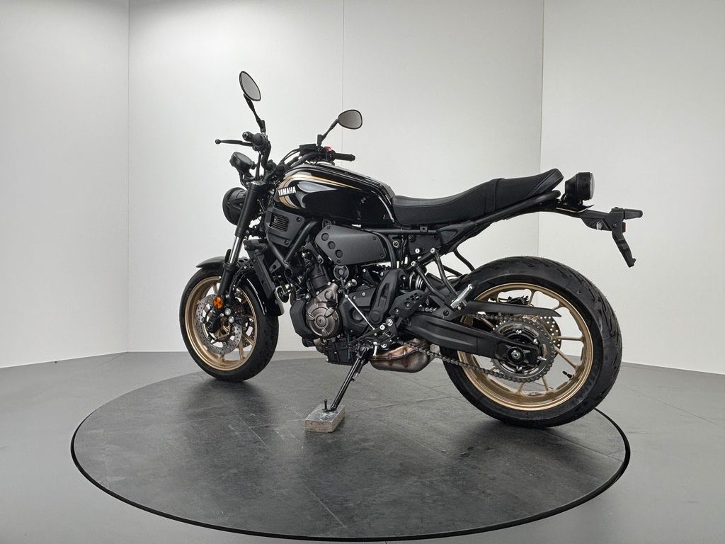 Fahrzeugabbildung Yamaha XSR 700 *TAGESZULASSUNG MJ24