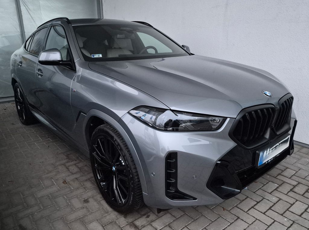 Image of BMW X6