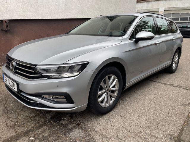 Volkswagen Passat Var. 2,0 TDI DSG Navi AHK ACC Spurhalte