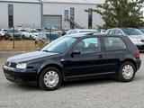 Volkswagen Golf 1.6 Sport Edition Schiebedach SHZ KLIMA - Volkswagen Golf: Sport Edition