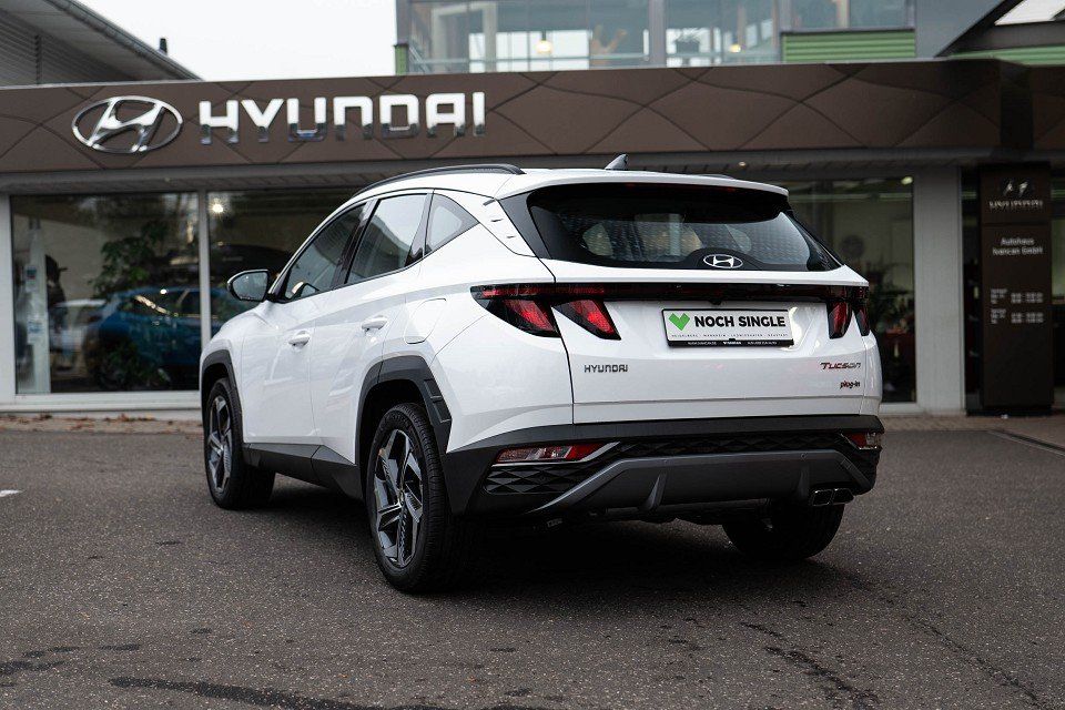 Fahrzeugabbildung Hyundai TUCSON Plug-in TREND elektr. Heckklappe
