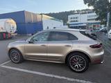 Porsche Macan Turbo mit Performance Paket Turbo mit ... - Porsche: Beige, Leder