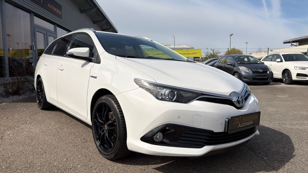 Image of Toyota Auris Touring Sports