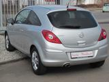 Opel Corsa D Satellite - Opel Corsa: Satellite