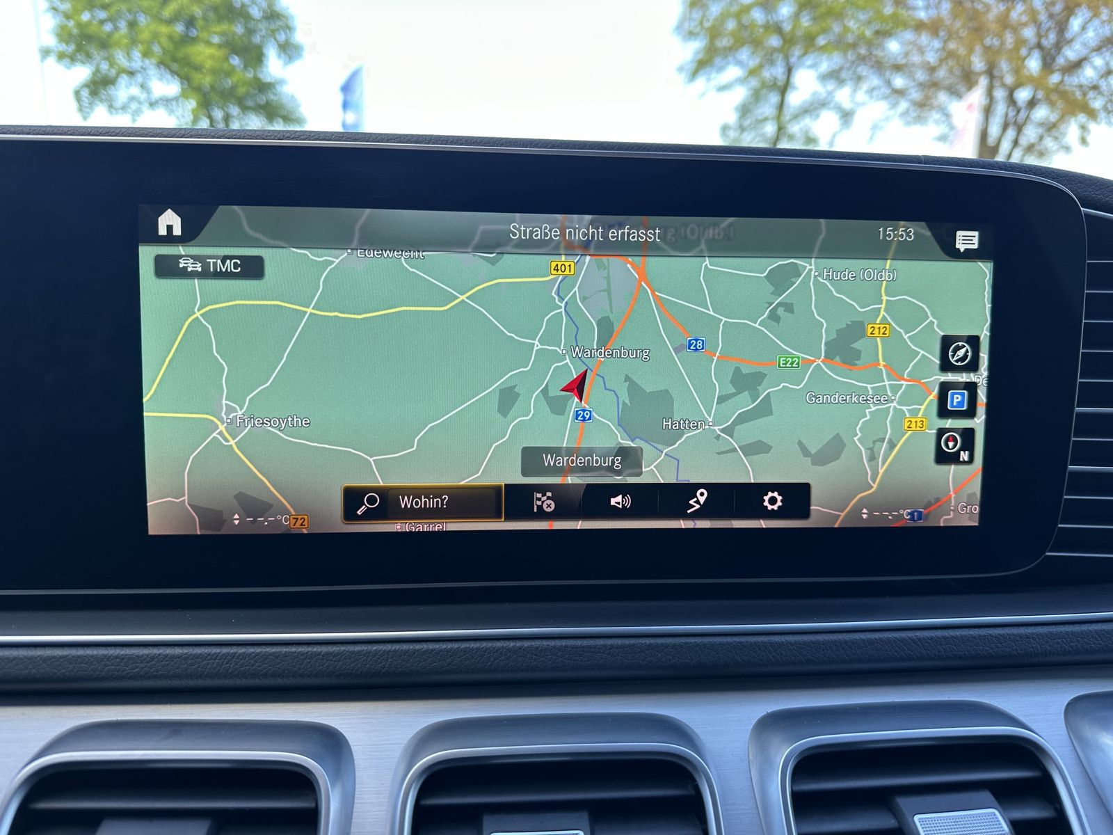 Fahrzeugabbildung Mercedes-Benz GLE 350de 4Matic AMG-Line NAV+LED+AHK+HEAD-UP+DD