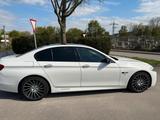 BMW 528i (F10)  - BMW 528: 528i F10
