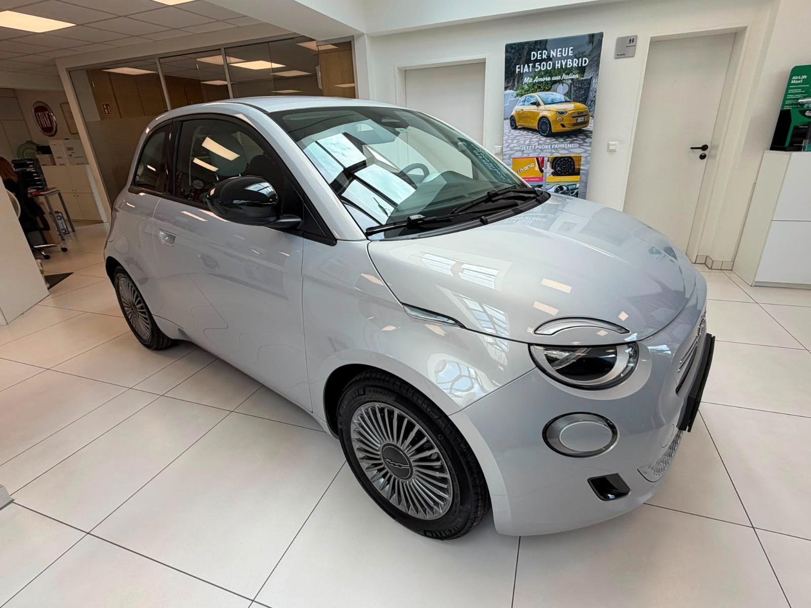 Fiat 500 1.0 Hybrid FireFly 48 kW Icon + Komfortpaket