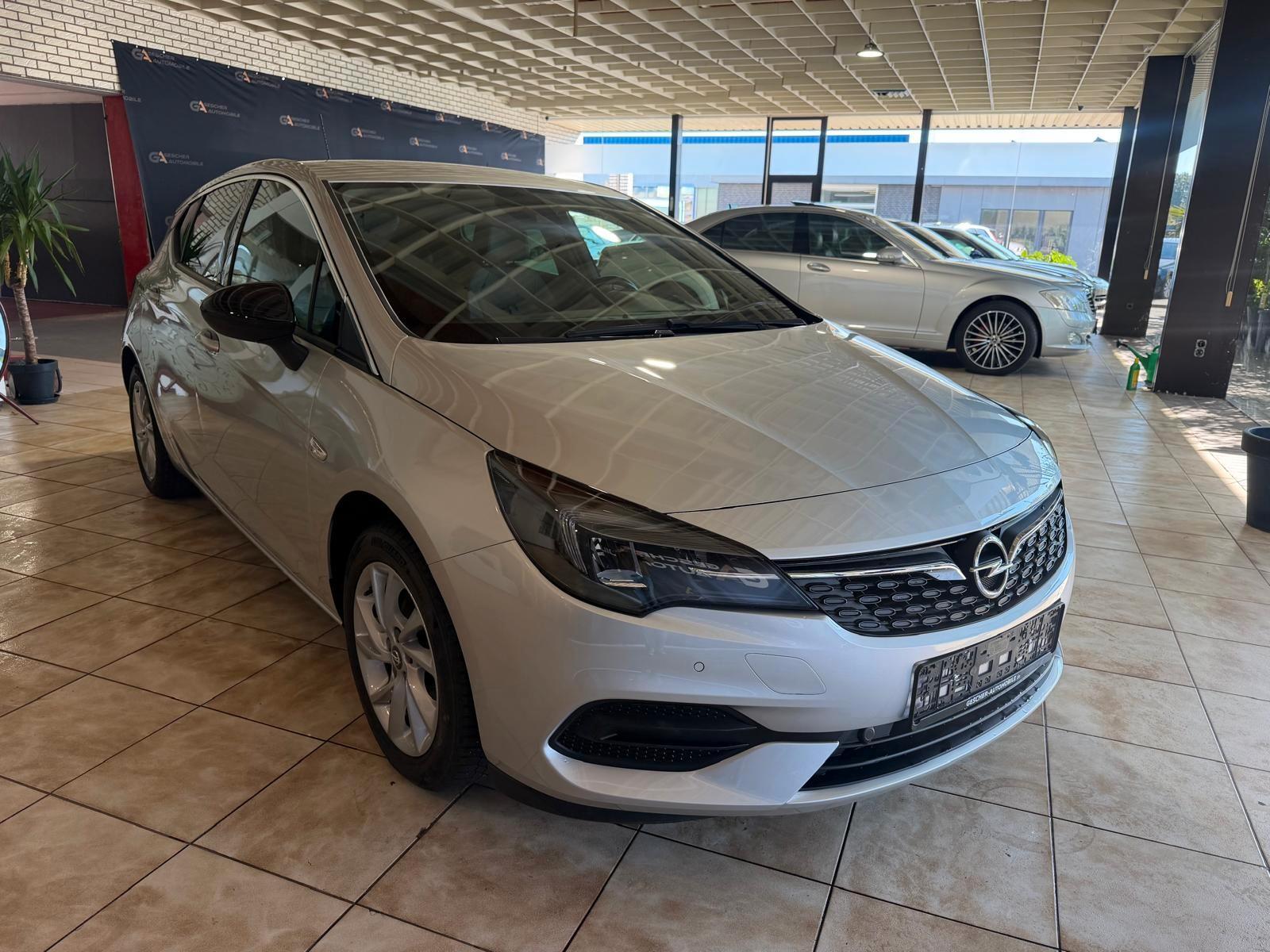 Opel Astra Automatik Business Elegance/LED/AHK/Kamera