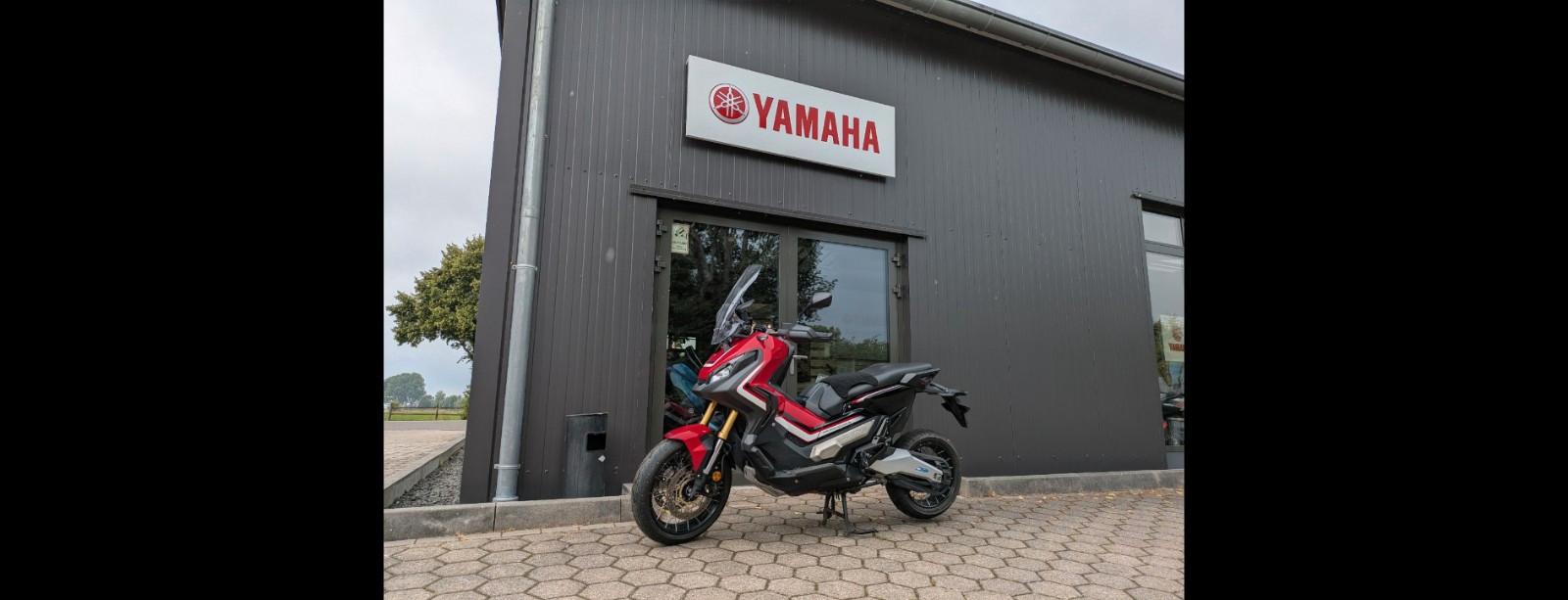 Honda X-ADV 750 Reifen sind neu, Wartung frisch