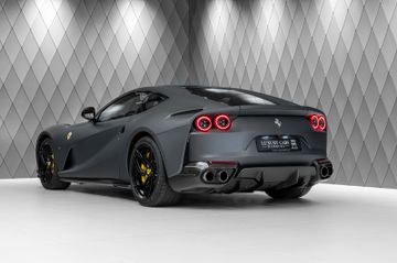 812 6.5 V12 Superfast MATT GREY FULL CARBON PACK