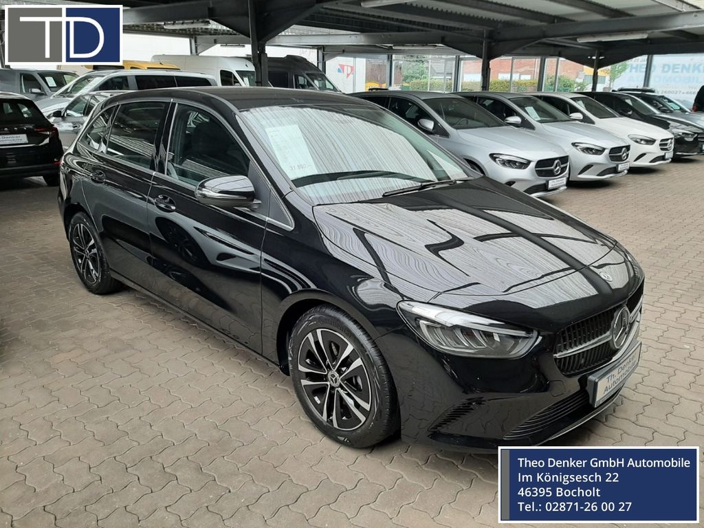 Mercedes-Benz B 180