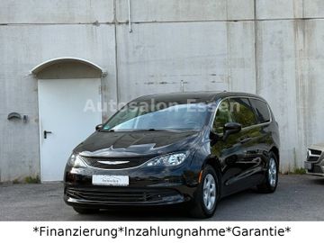 Chrysler Pacifica - 5
