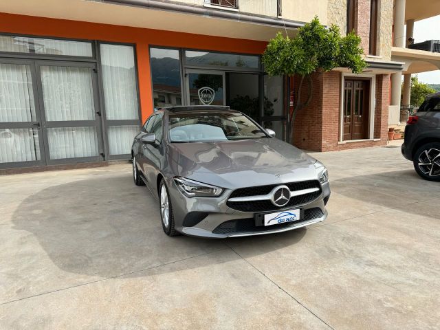 Mercedes-Benz Mercedes-benz CLA 200 D Shooting Brake premium