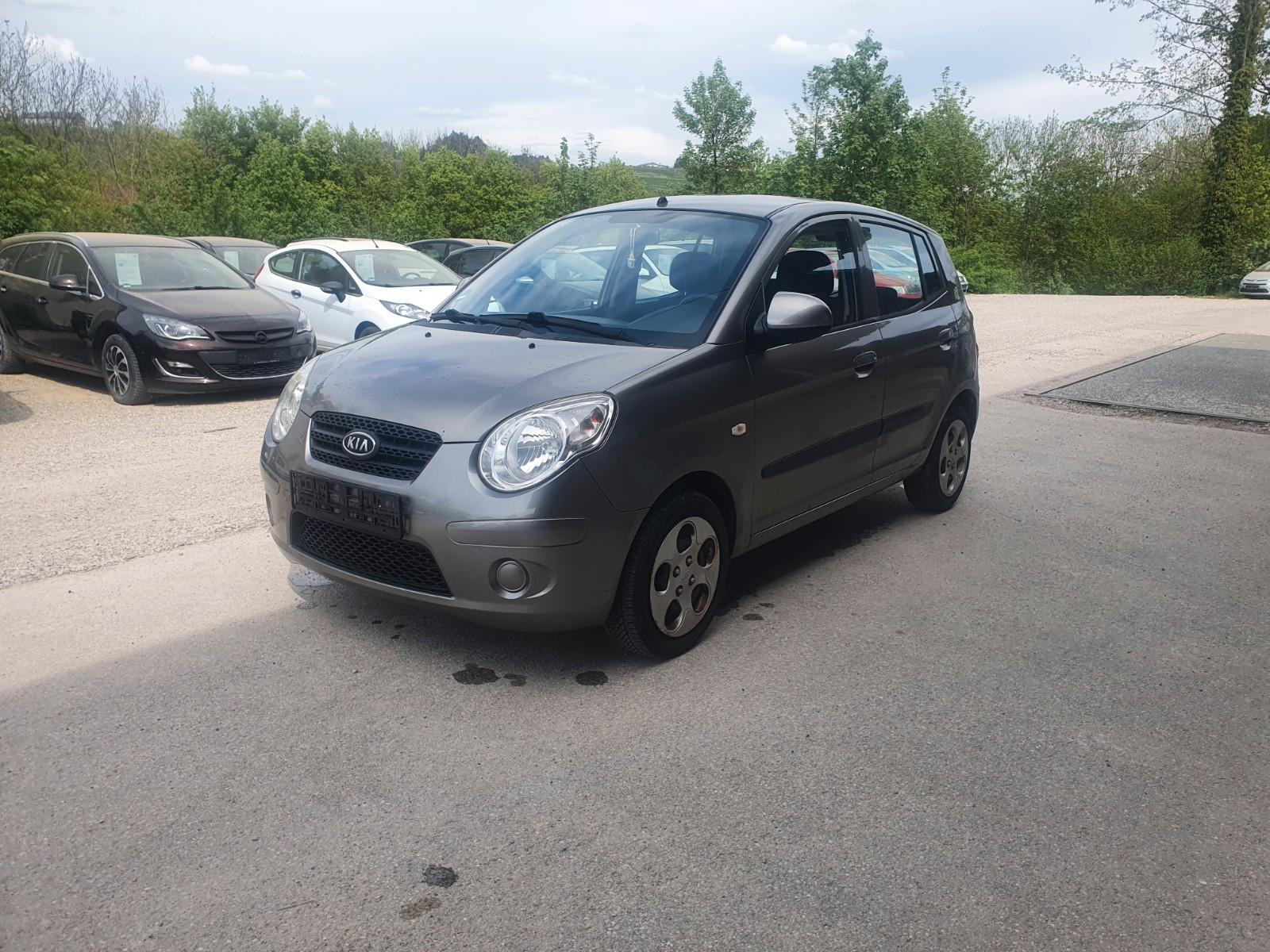 Kia Picanto 1.1  Tüv Neu Zahnriemen Gewechselt
