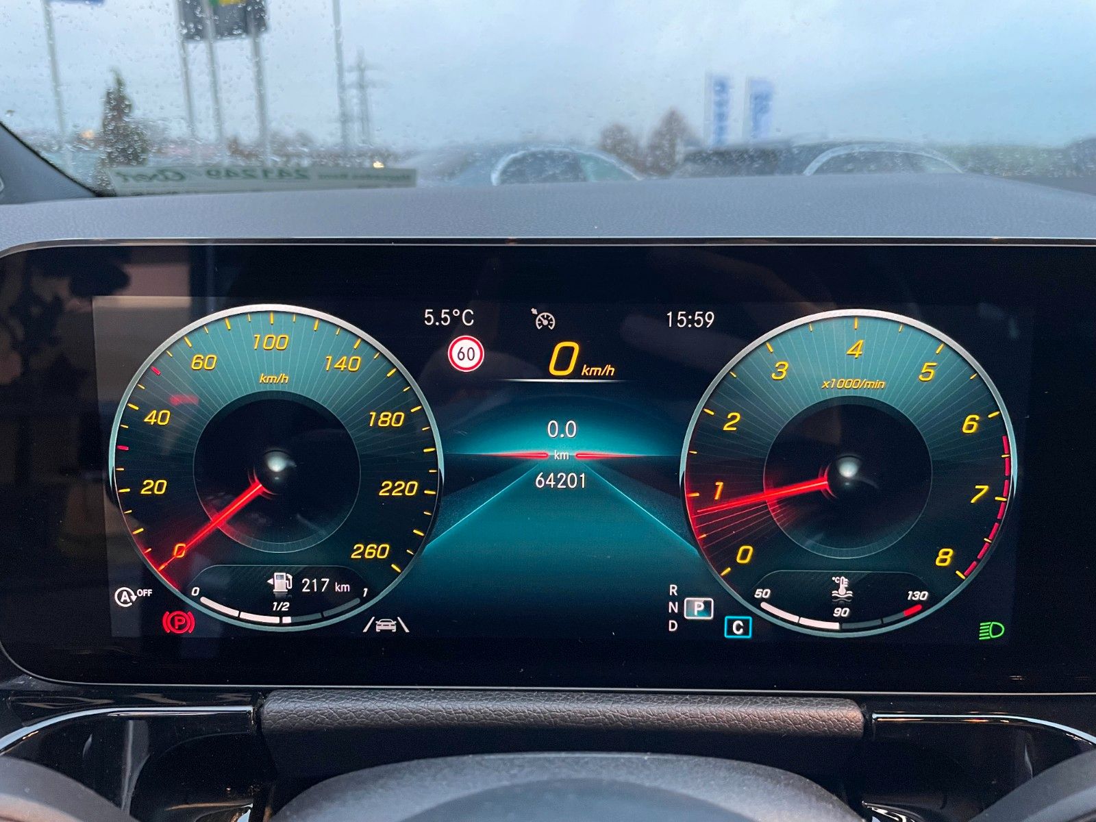 Fahrzeugabbildung Mercedes-Benz GLA 200 AMG+Ambiente+TotW+Night+RKamera+19Zoll