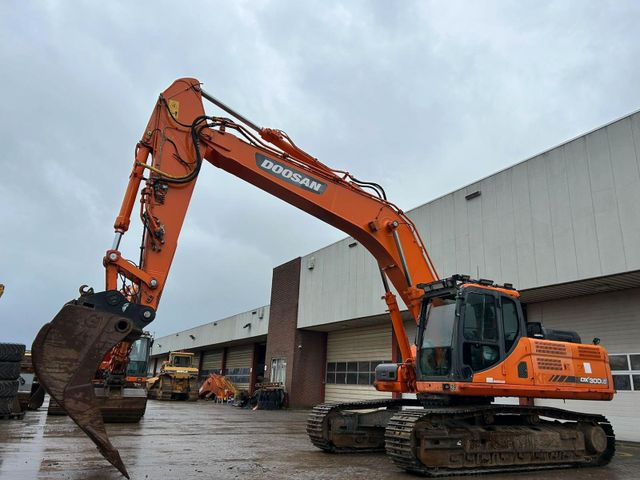 Doosan DX300LC-3